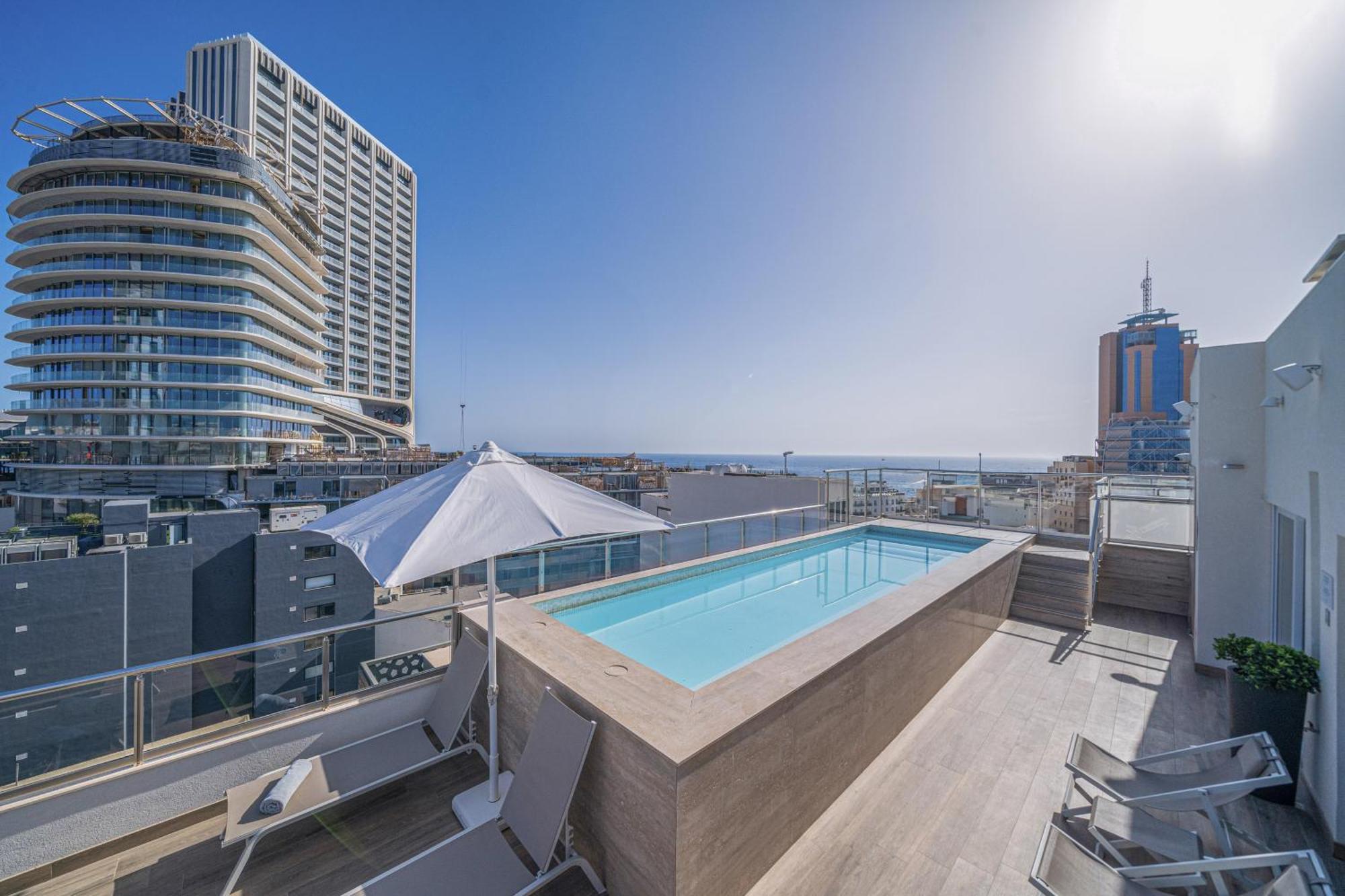 Hotel Mistral St Julian'S, Affiliated By Melia Saint Julian's 外观 照片