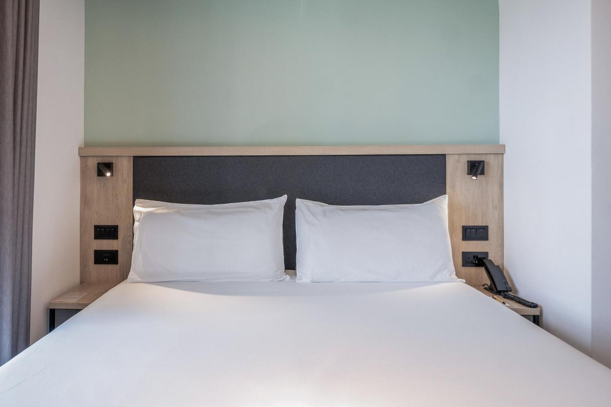 Hotel Mistral St Julian'S, Affiliated By Melia Saint Julian's 外观 照片